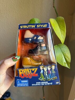 Vintage Bratz Boys Shoe Pack 2003